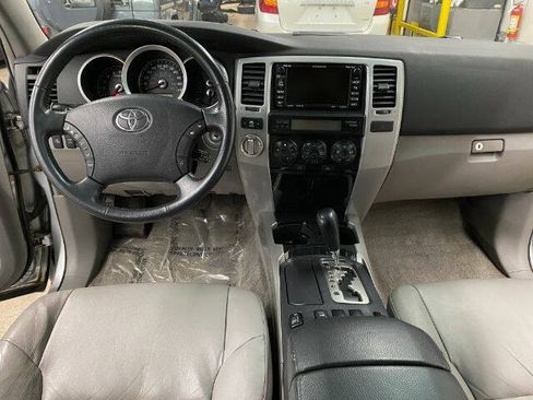 Used 2008 Toyota 4Runner Limited AWD/4WD image 21