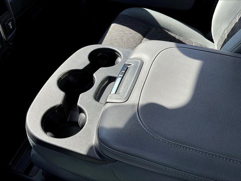 Certified 2019 RAM 1500 Big Horn image 17