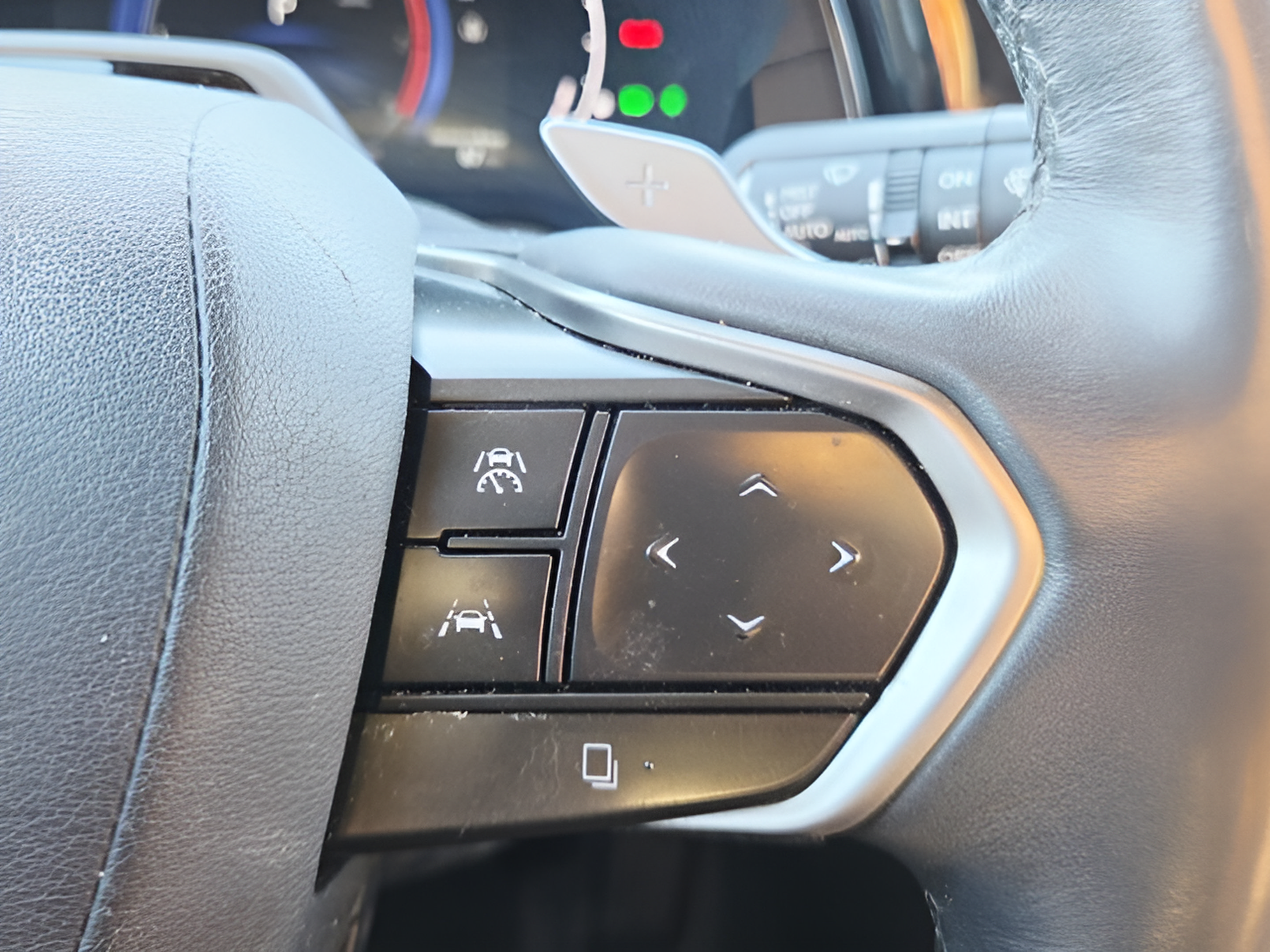 Used 2024 Lexus RX 350 Premium Plus w/ Convenience Package FWD image 24