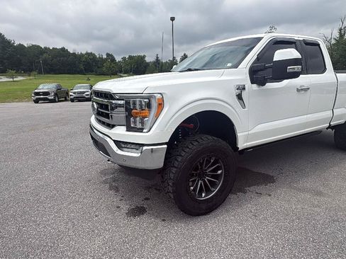 Used 2022 Ford F150 Lariat AWD/4WD image 8