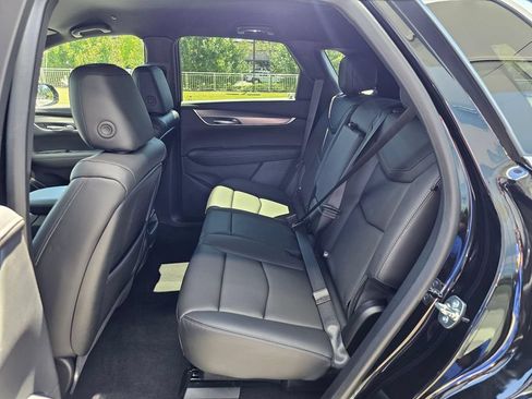 New 2026 Cadillac XT5 Luxury AWD/4WD image 16