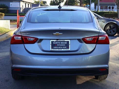 Used 2023 Chevrolet Malibu LS image 10