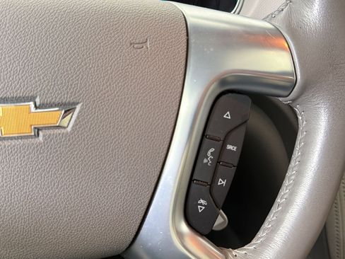 Used 2017 Chevrolet Traverse Premier image 30