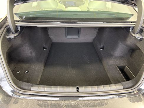 New 2026 BMW 760i xDrive image 30