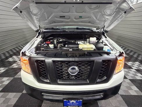 Used 2020 Nissan NV 2500 SV image 31