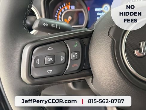 New 2026 Jeep Gladiator Sport AWD/4WD image 11