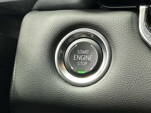 Used 2025 GMC Canyon Elevation w/ Convenience Package AWD/4WD image 18