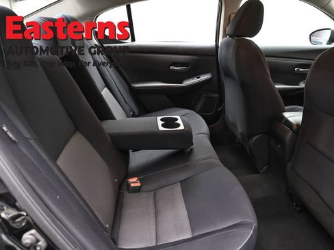 Used 2021 Nissan Sentra SV image 23