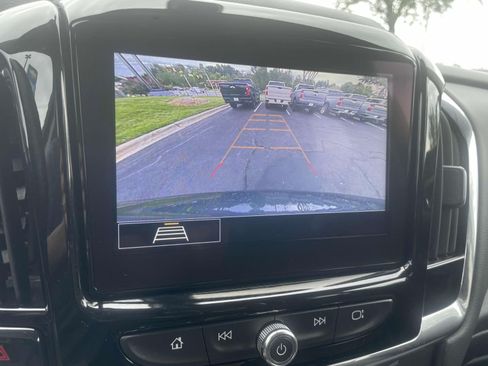 Used 2021 Chevrolet Traverse LT AWD/4WD image 28