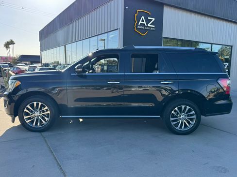 Used 2018 Ford Expedition Limited RWD image 9