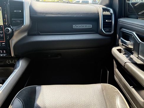 Used 2019 RAM 2500 Laramie w/ Night Edition AWD/4WD image 9