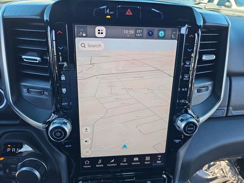 New 2026 RAM 1500 4x4 Crew Cab image 22