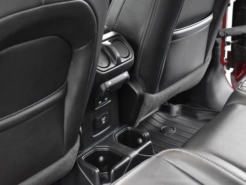 Used 2021 Jeep Gladiator Overland w/ Popular Equipment Package image 26