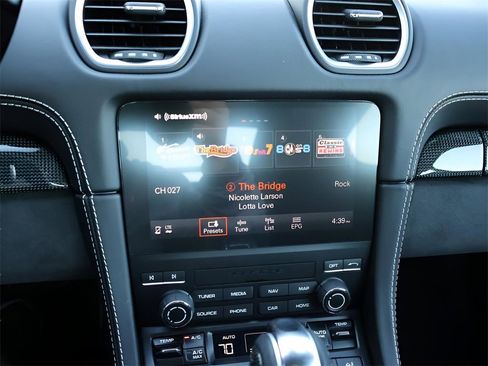 Used 2025 Porsche 718 Cayman GT4 image 20