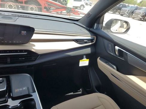 New 2026 Buick Enclave Preferred w/ Power Package FWD image 15