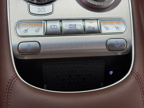 Used 2023 Genesis G90 3.5T image 37