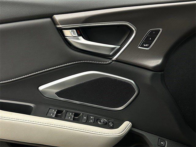 Used 2026 Acura RDX SH-AWD image 22