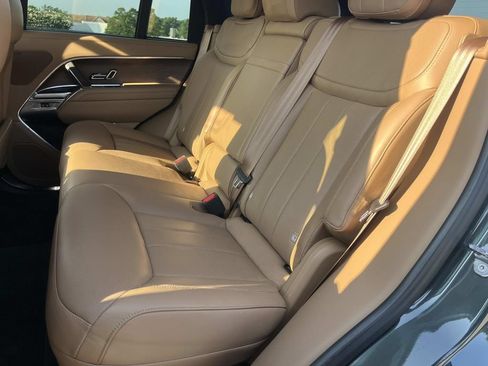 Certified 2023 Land Rover Range Rover SE AWD/4WD image 10