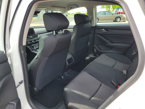 Certified 2018 Honda Accord LX image 12
