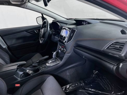 Used 2023 Subaru Crosstrek 2.0i Premium AWD/4WD image 28