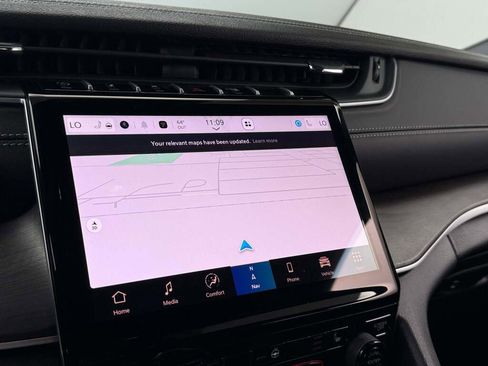 New 2025 Jeep Grand Cherokee L Limited image 31