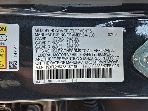 Used 2025 Honda Civic Sport image 25