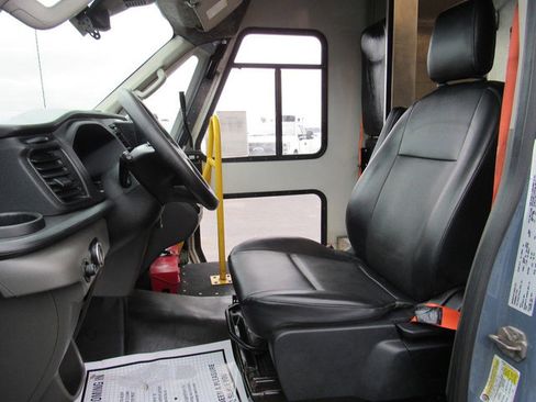 Used 2021 Ford Transit 350 DRW image 24