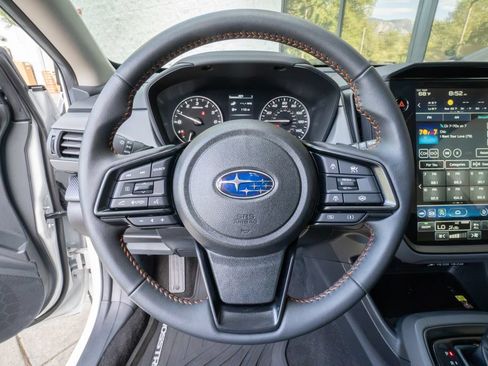 Certified 2025 Subaru Crosstrek 2.5i Limited w/ Popular Package #4A AWD/4WD image 12