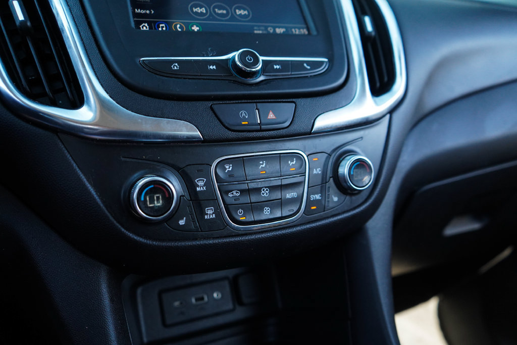 Used 2024 Chevrolet Equinox LT FWD image 26