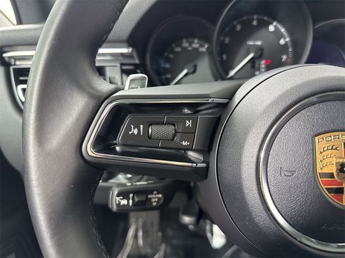 Certified 2024 Porsche Macan w/ Premium Plus Package image 38