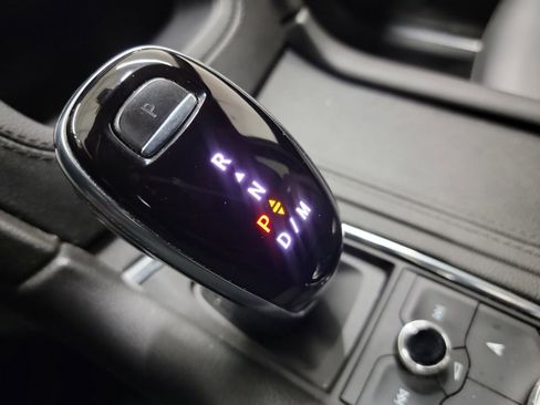 Used 2022 Cadillac XT5 Premium Luxury w/ Technology Package image 27