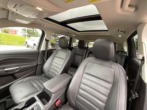 Used 2018 Ford Escape SEL AWD/4WD image 10