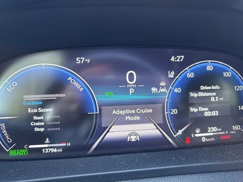 Used 2024 Toyota Crown Limited w/ Advanced Technology Package image 10