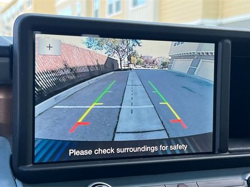 Used 2022 Ford Maverick Lariat image 21