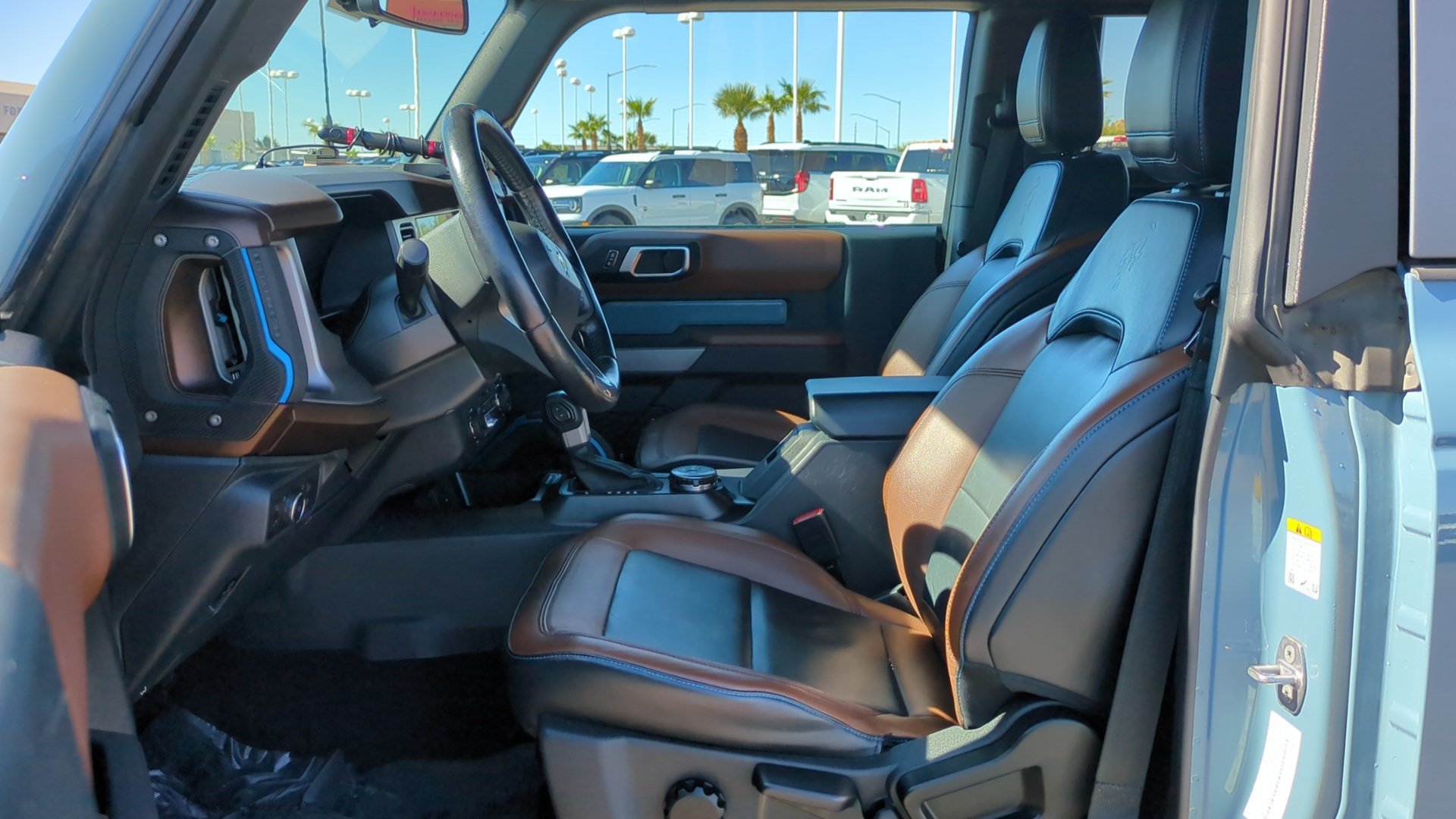 Used 2021 Ford Bronco Outer Banks AWD/4WD image 13
