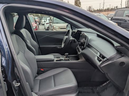 Used 2023 Lexus RX 350 Premium w/ Accessory Package (Z1) image 11