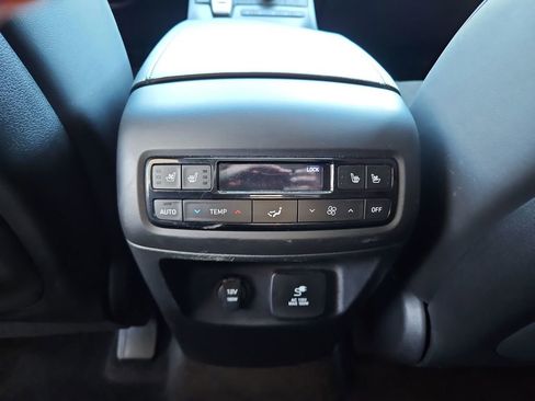 Used 2024 Hyundai Palisade Calligraphy AWD/4WD image 30