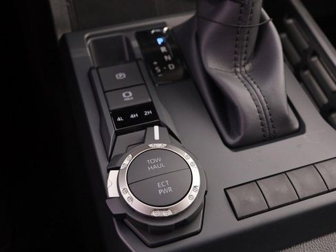New 2026 Toyota Tacoma SR5 AWD/4WD image 18
