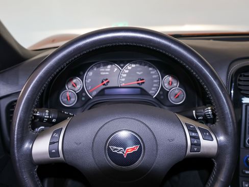 Used 2009 Chevrolet Corvette Z06 w/ Preferred Equipment Group image 23