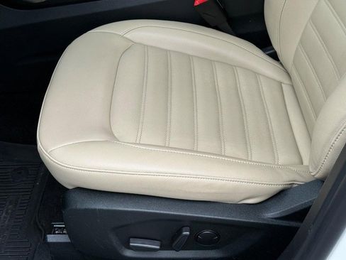 Certified 2022 Ford Edge SEL w/ Convenience Package image 21