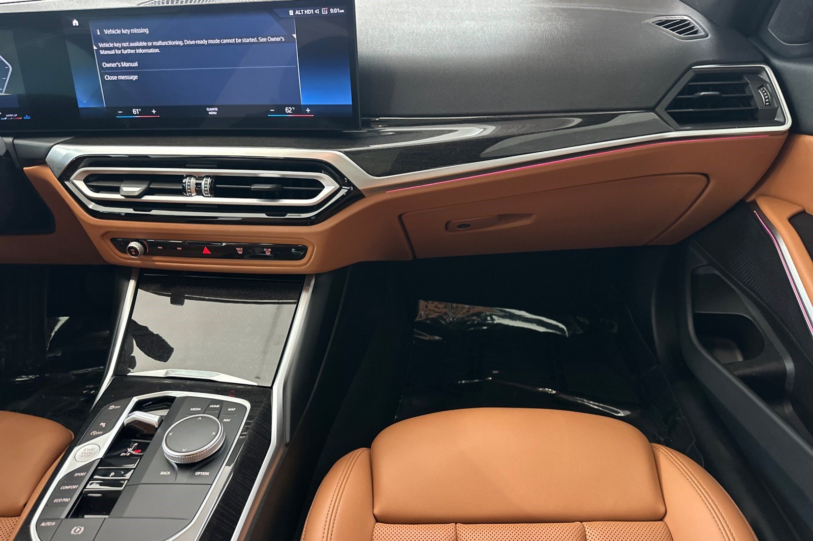 Used 2024 BMW 330i Sedan w/ Convenience Package RWD image 32