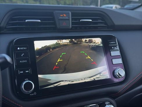 New 2025 Nissan Versa SR image 25