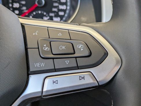 Used 2021 Volkswagen Atlas Cross Sport SE FWD image 25