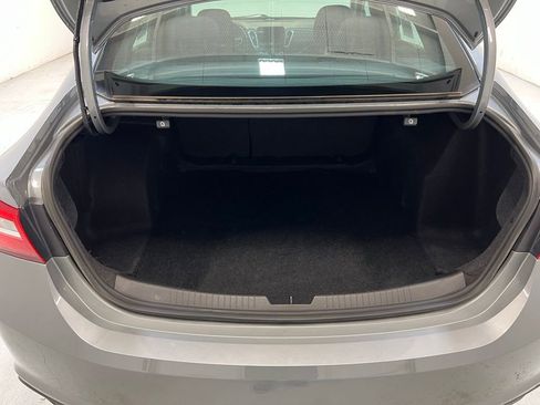 Used 2025 Chevrolet Malibu LS FWD image 28
