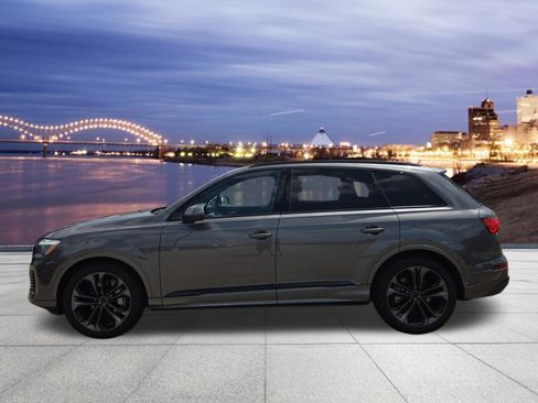 Certified 2026 Audi Q7 3.0T Premium Plus AWD/4WD image 2