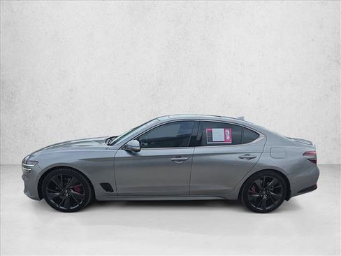 Used 2022 Genesis G70 3.3T RWD image 2