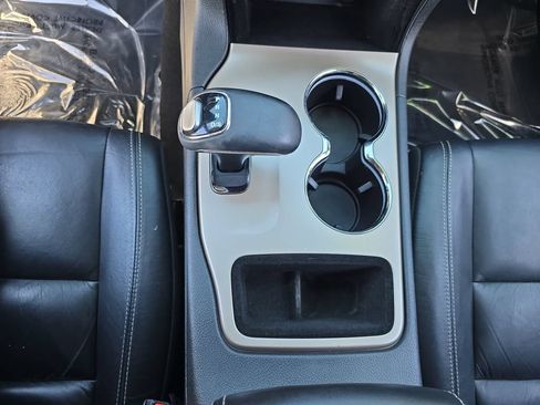 Used 2014 Jeep Grand Cherokee Limited RWD image 28