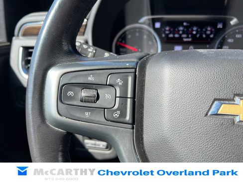Used 2021 Chevrolet Tahoe Premier w/ Premium Package image 12