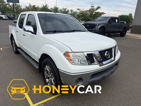 Used 2019 Nissan Frontier SL AWD/4WD image 1