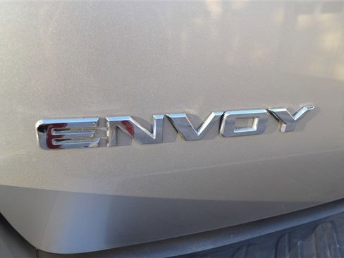 Used 2007 GMC Envoy SLE image 34